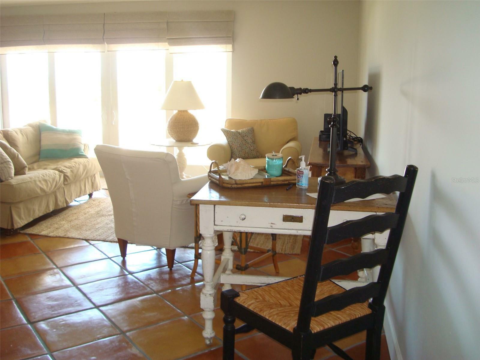 Property Photo:  800 Benjamin Franklin Drive 406  FL 34236 