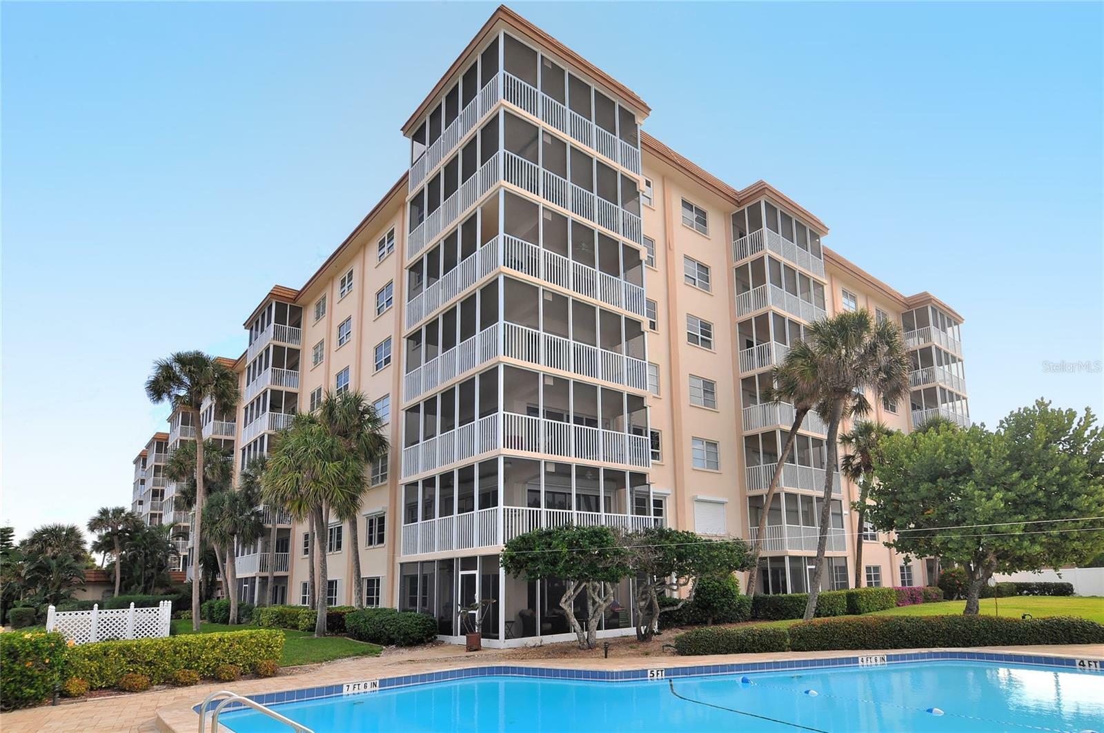 Property Photo:  800 Benjamin Franklin Drive 406  FL 34236 