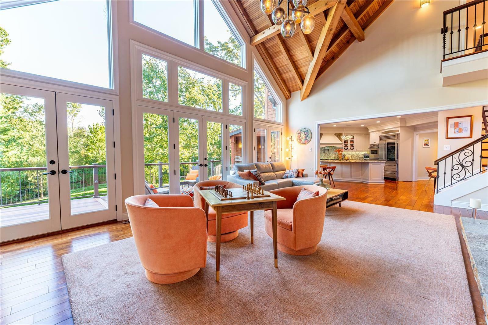 Property Photo: 16 Holiday Lane MO 63131