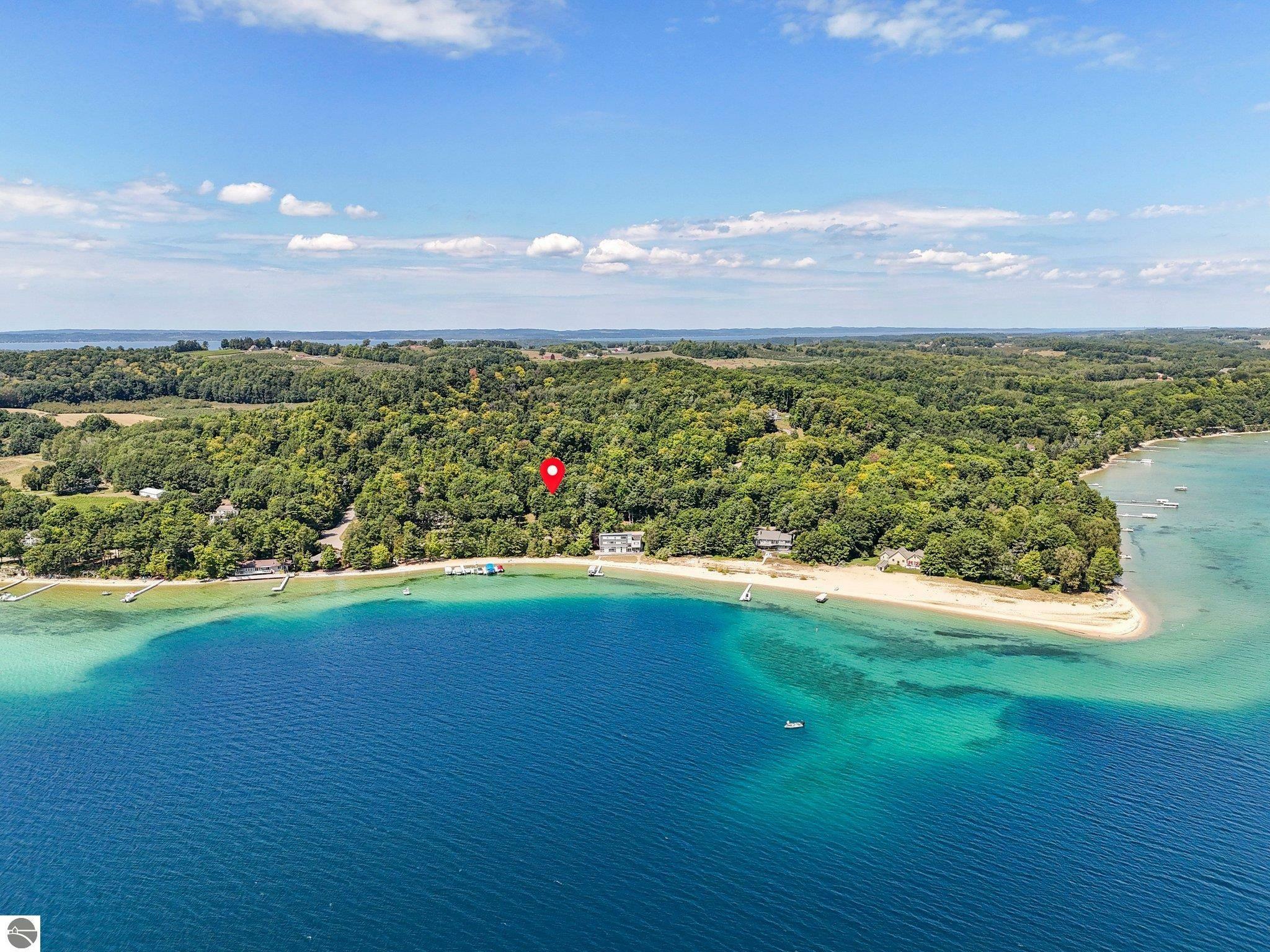 Property Photo: 11648 Willow Point MI 49686