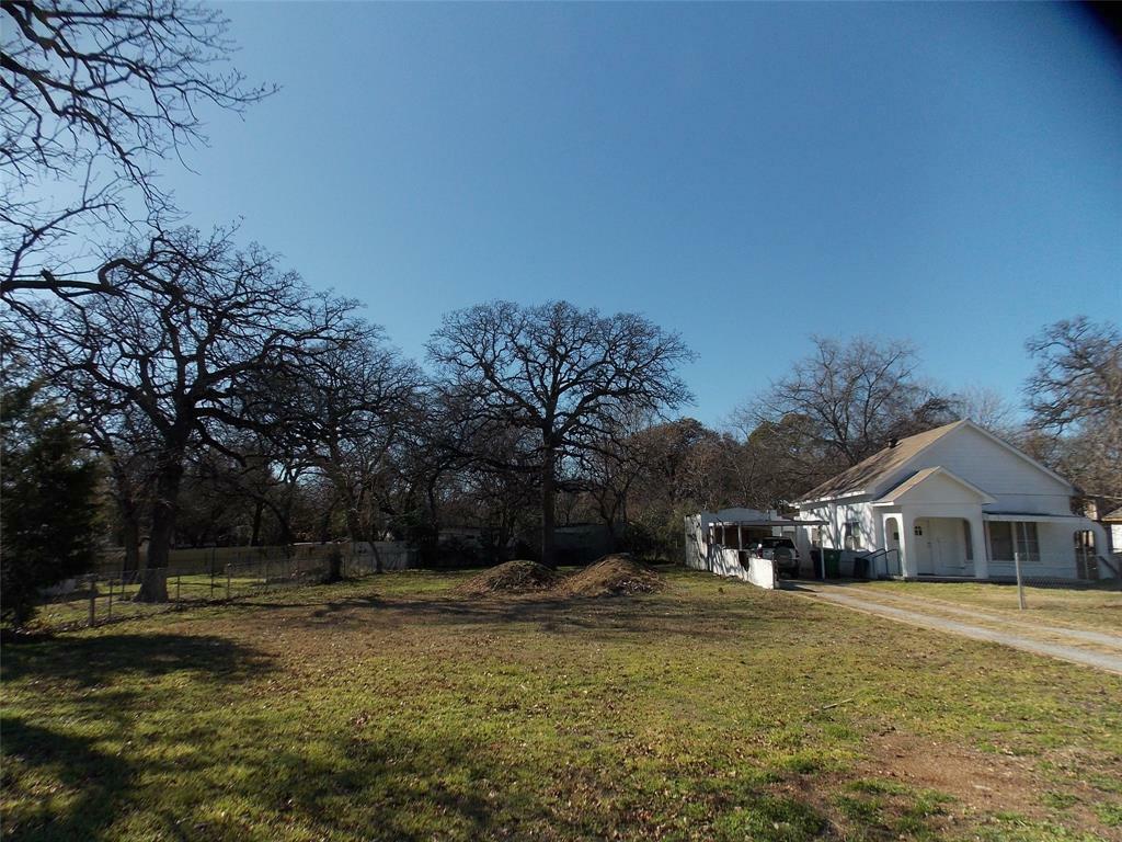 Property Photo:  1405 Joplin Street  TX 76117 