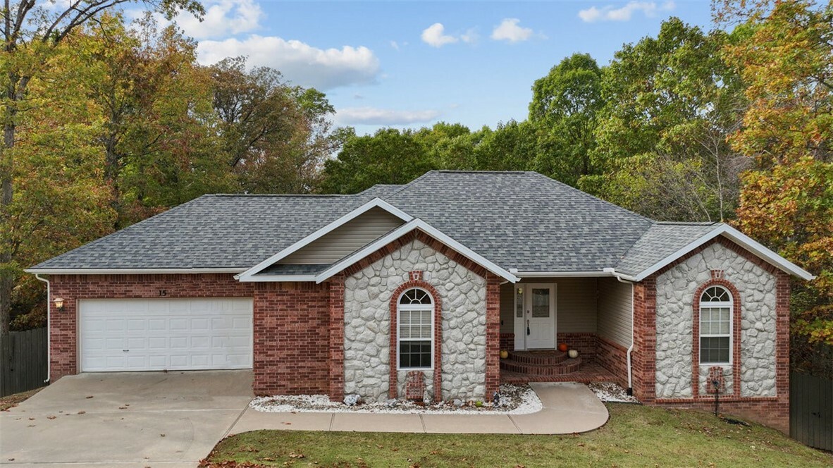 15 Harrington Drive  Bella Vista AR 72714 photo