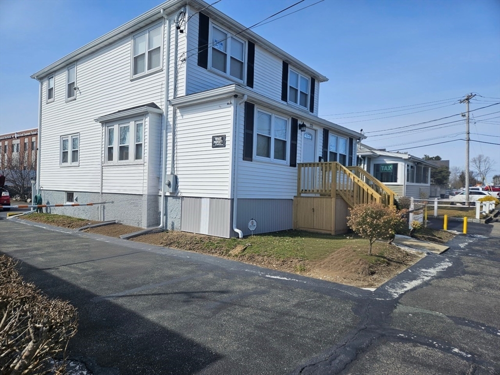 Property Photo: 233 Quincy MA 02302