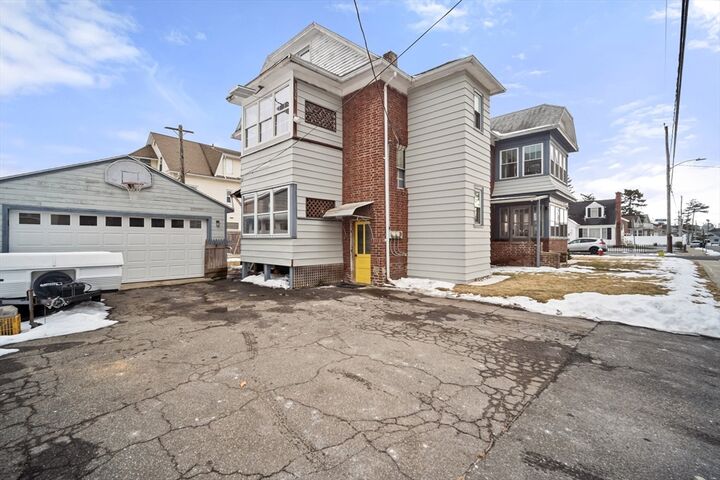 Property Photo:  284 Hillside Ave  MA 01040 