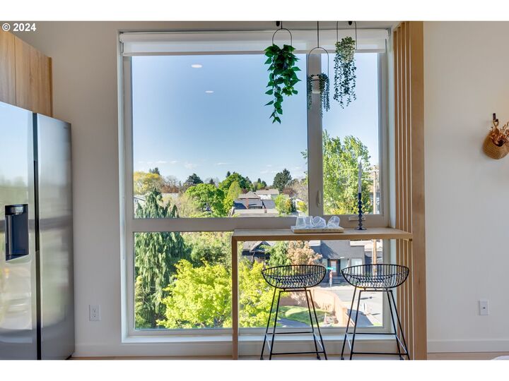 Property Photo:  4329 N Mississippi Ave 9  OR 97217 