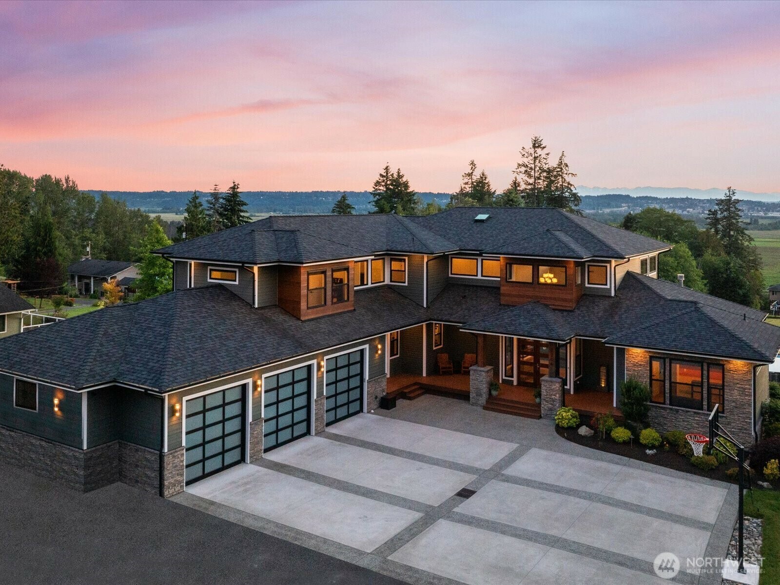 Property Photo: 2206 Cavalero Road WA 98258