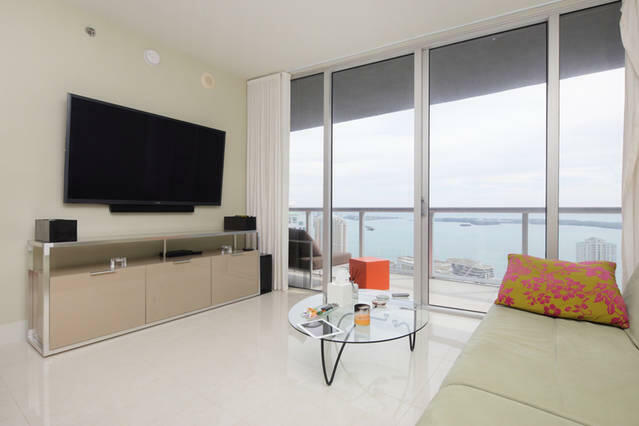 Property Photo:  465 Brickell Avenue 4305  FL 33131 