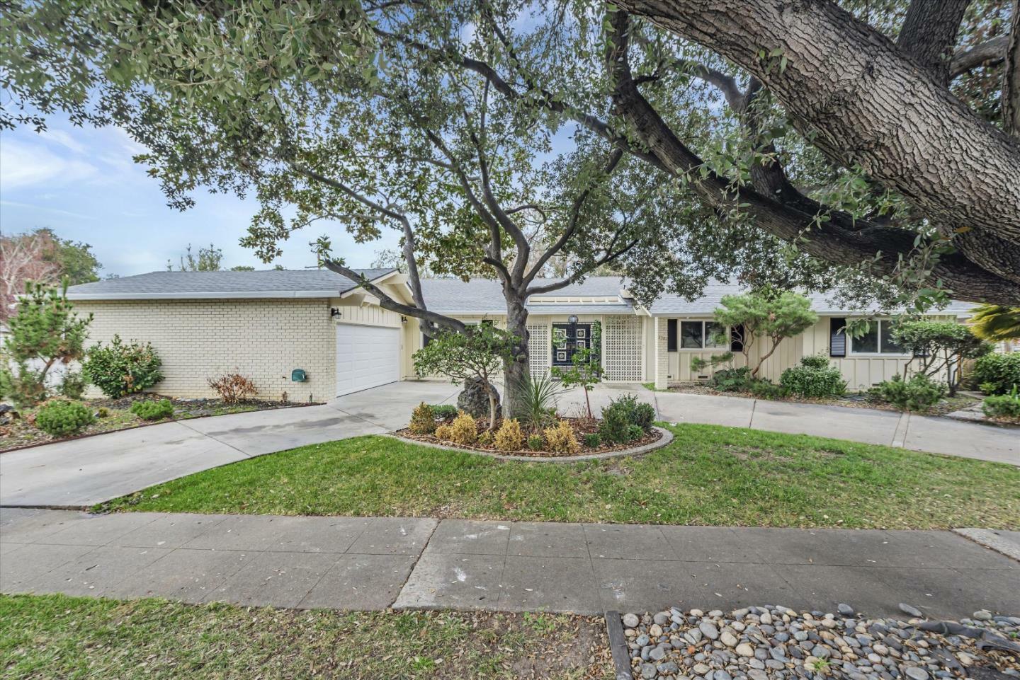 Property Photo:  2328 Gundersen Drive  CA 95125 