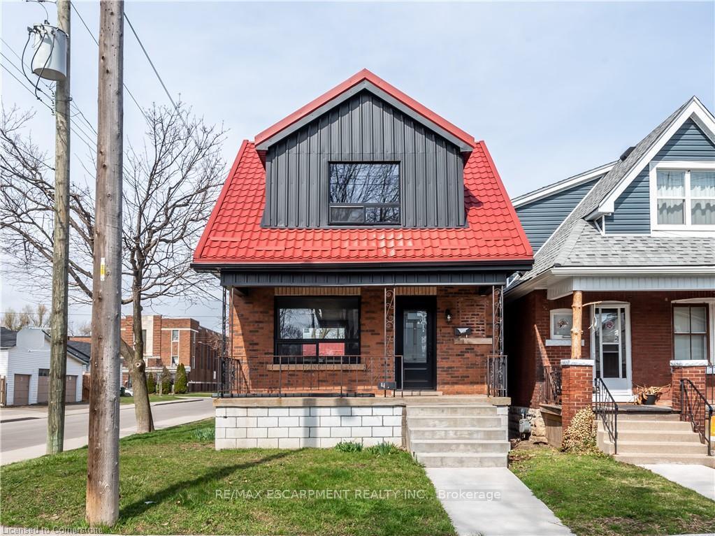 Property Photo: 49 Cameron Avenue N ON L8H 4Z1