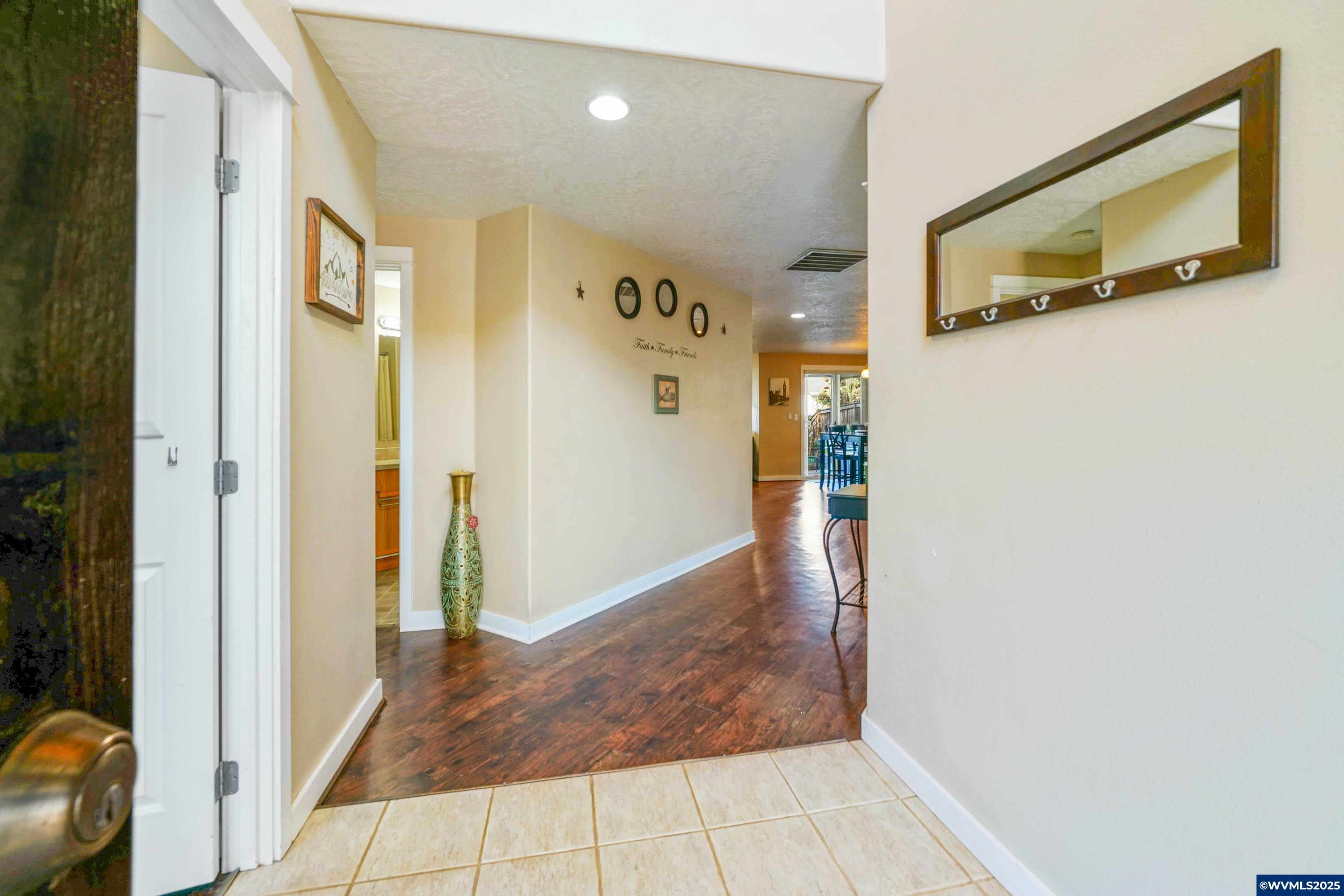 Property Photo:  704  Breezy Way NE  OR 97322 