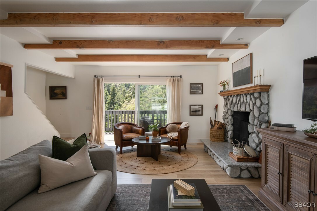 Property Photo:  231 Crest Circle Street  CA 92352 