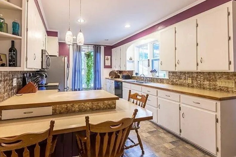 Property Photo:  1630 Pennsylvania Avenue  NY 14871 