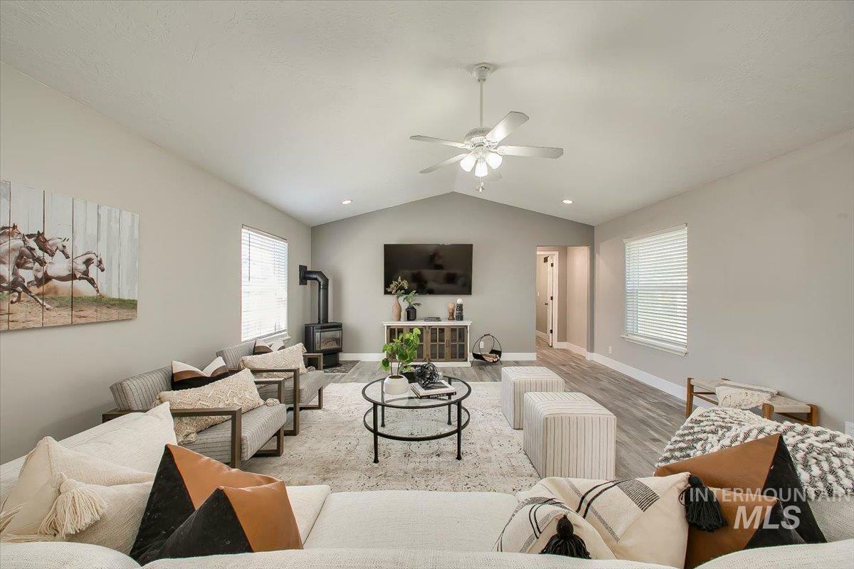 Property Photo: 2402 E Tiger Lily Dr ID 83716