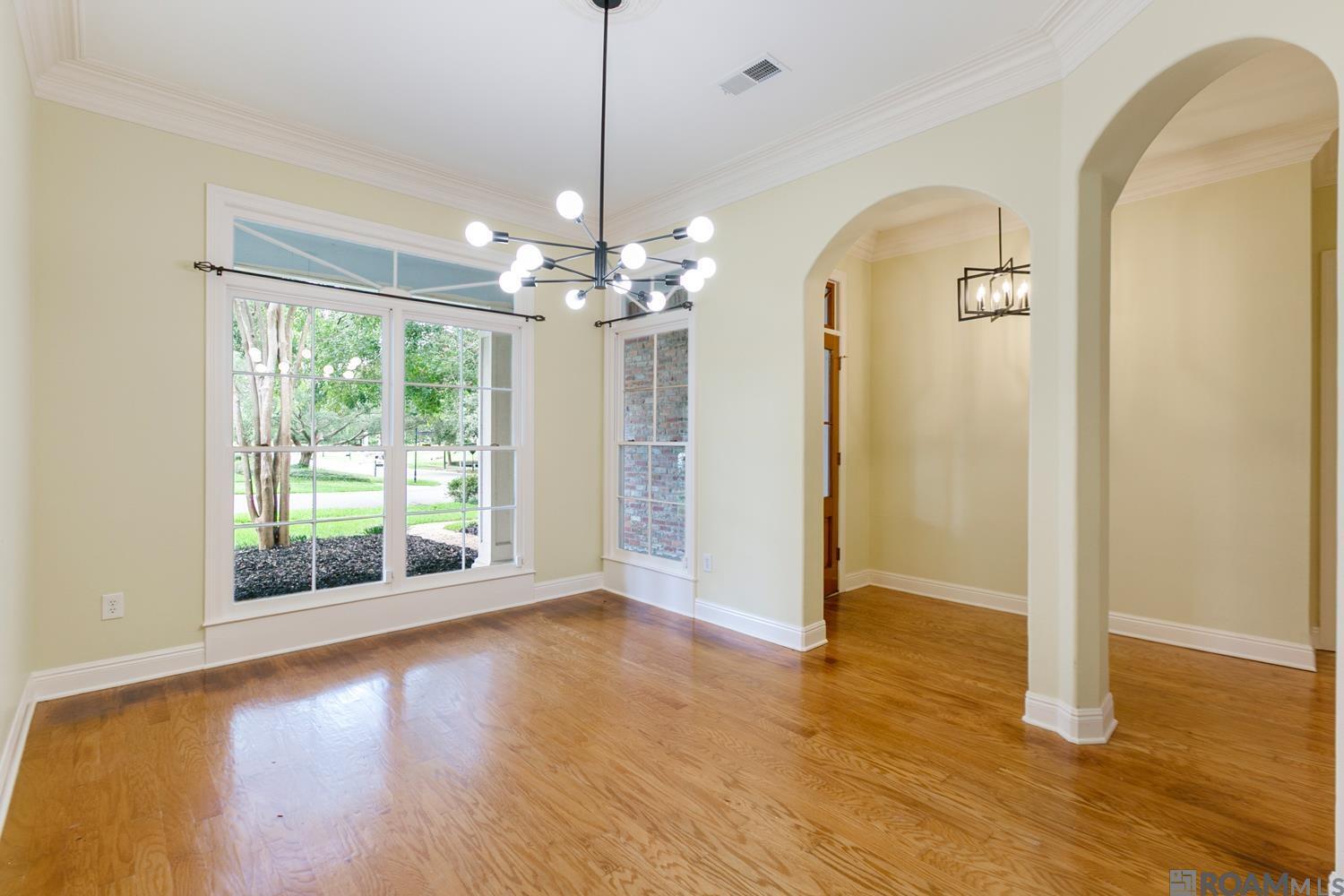 Property Photo:  642 Plantation Ridge Ln  LA 70810 