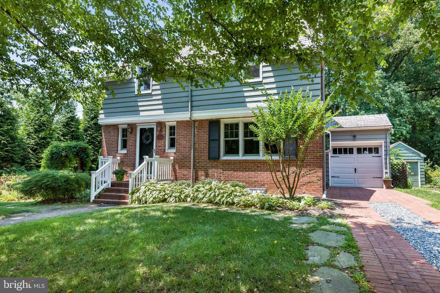 214 S Cherry Grove Avenue  Annapolis MD 21401 photo