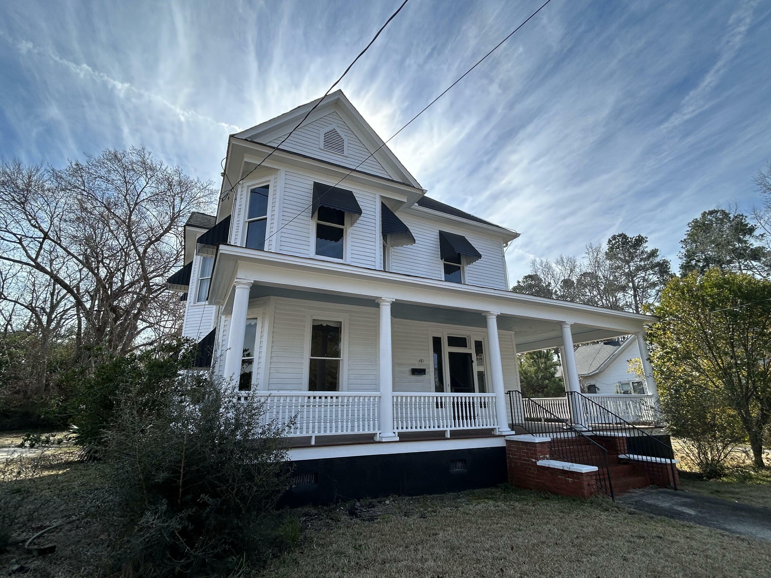 Property Photo:  281 Carpenter Street  SC 29432 