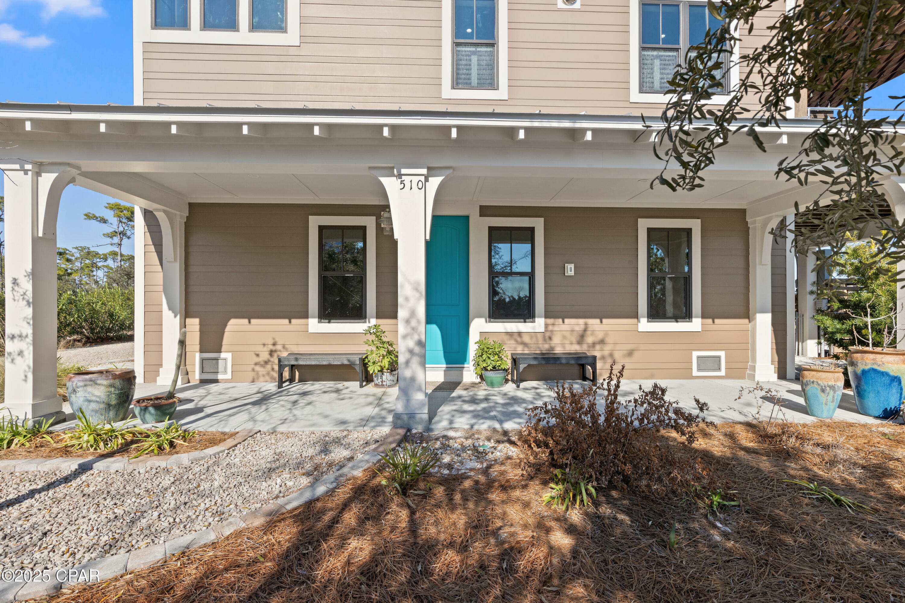 Property Photo: 510 Windmark Way FL 32456