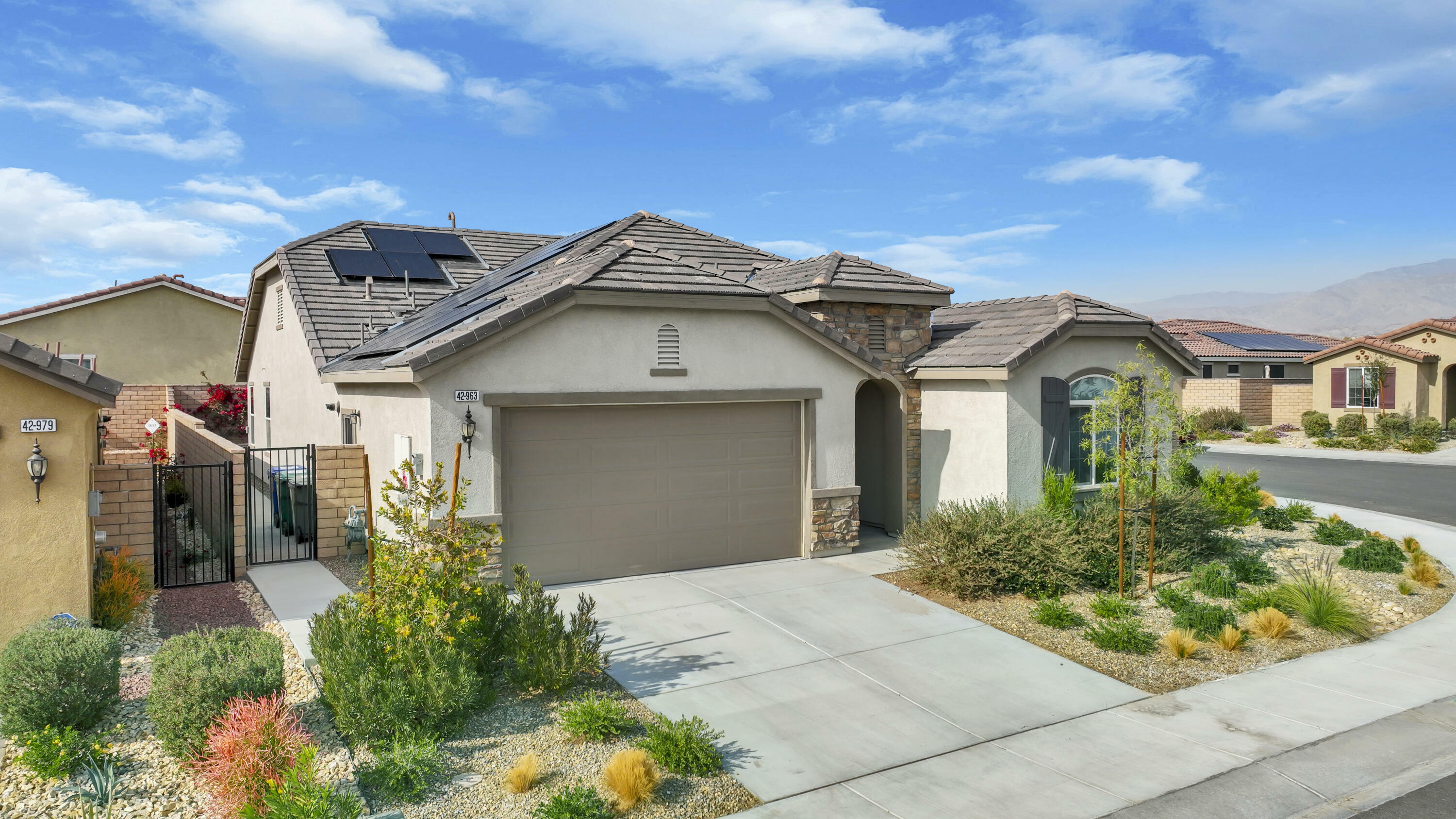 Property Photo:  42963 Ascona Lane  CA 92203 