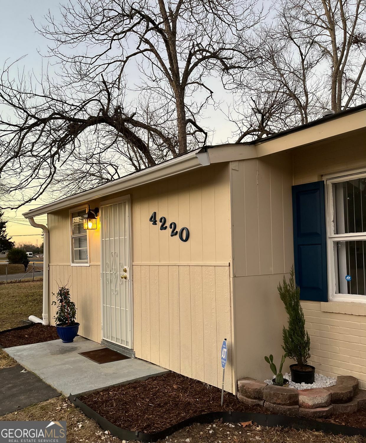 Property Photo:  4220 Elkan Avenue  GA 31206 