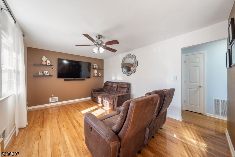 Property Photo:  18 Monroe Pl  NJ 08816 