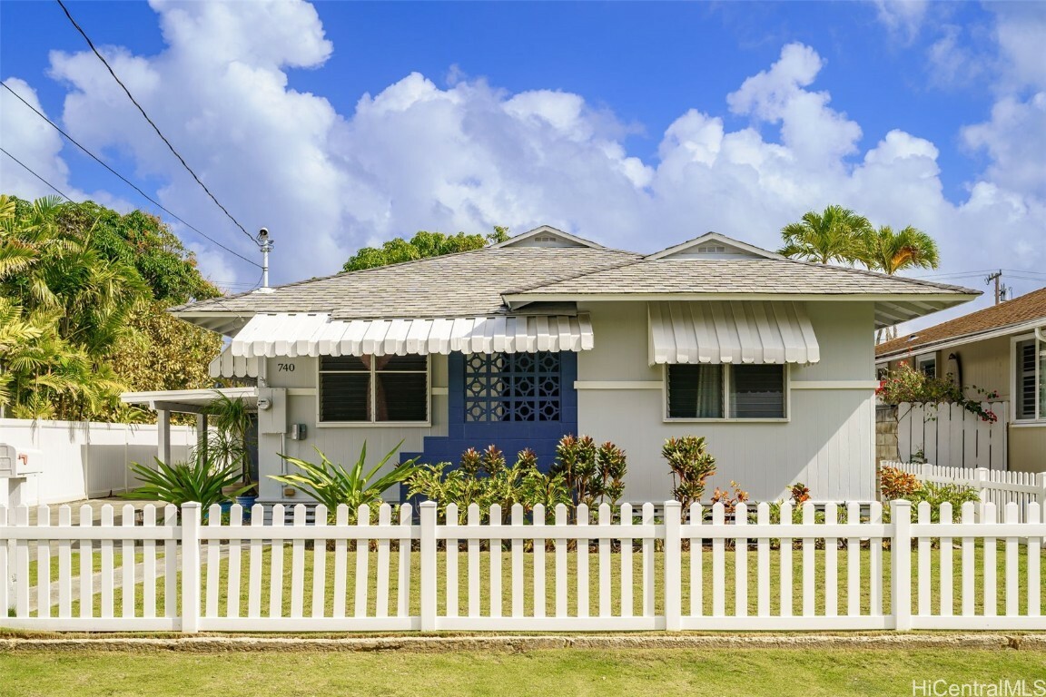 740 Kahoa Drive  Kailua HI 96734 photo