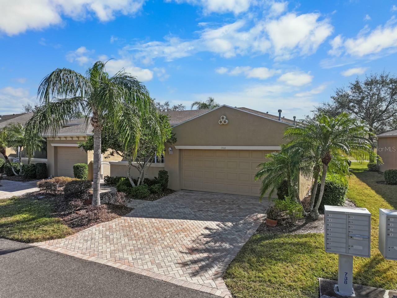 2416 Kensington Greens Drive 2416  Sun City Center FL 33573 photo