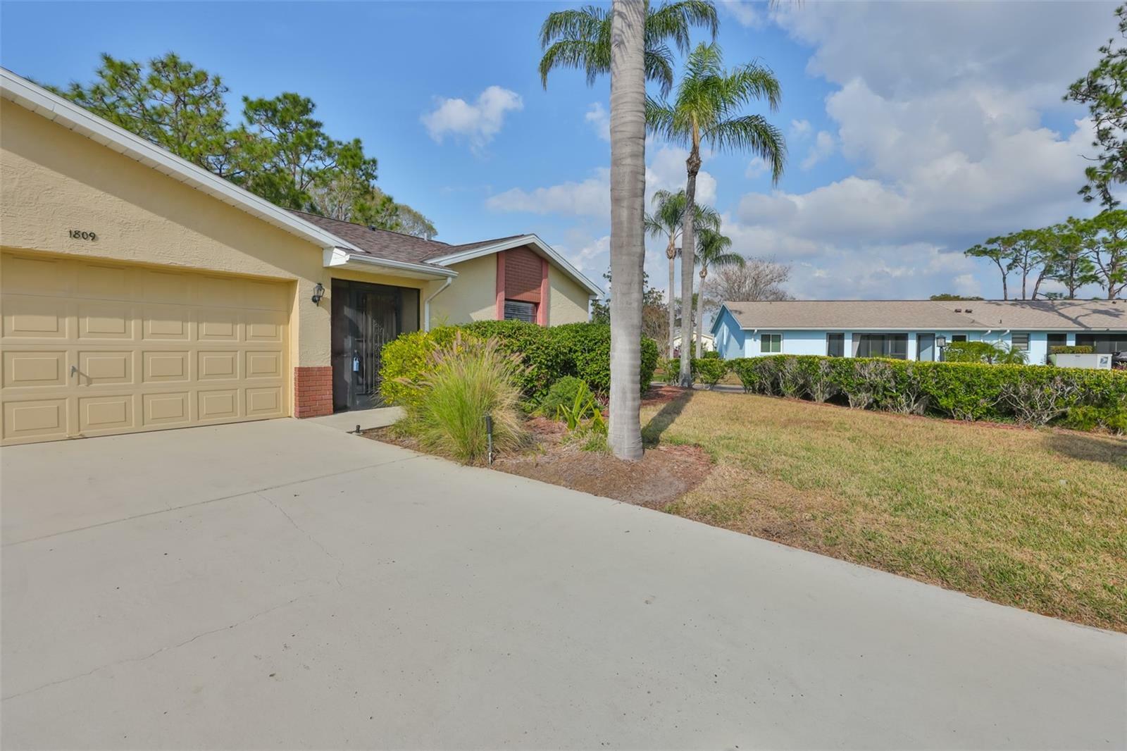 Property Photo:  1809 Atrium Drive  FL 33573 