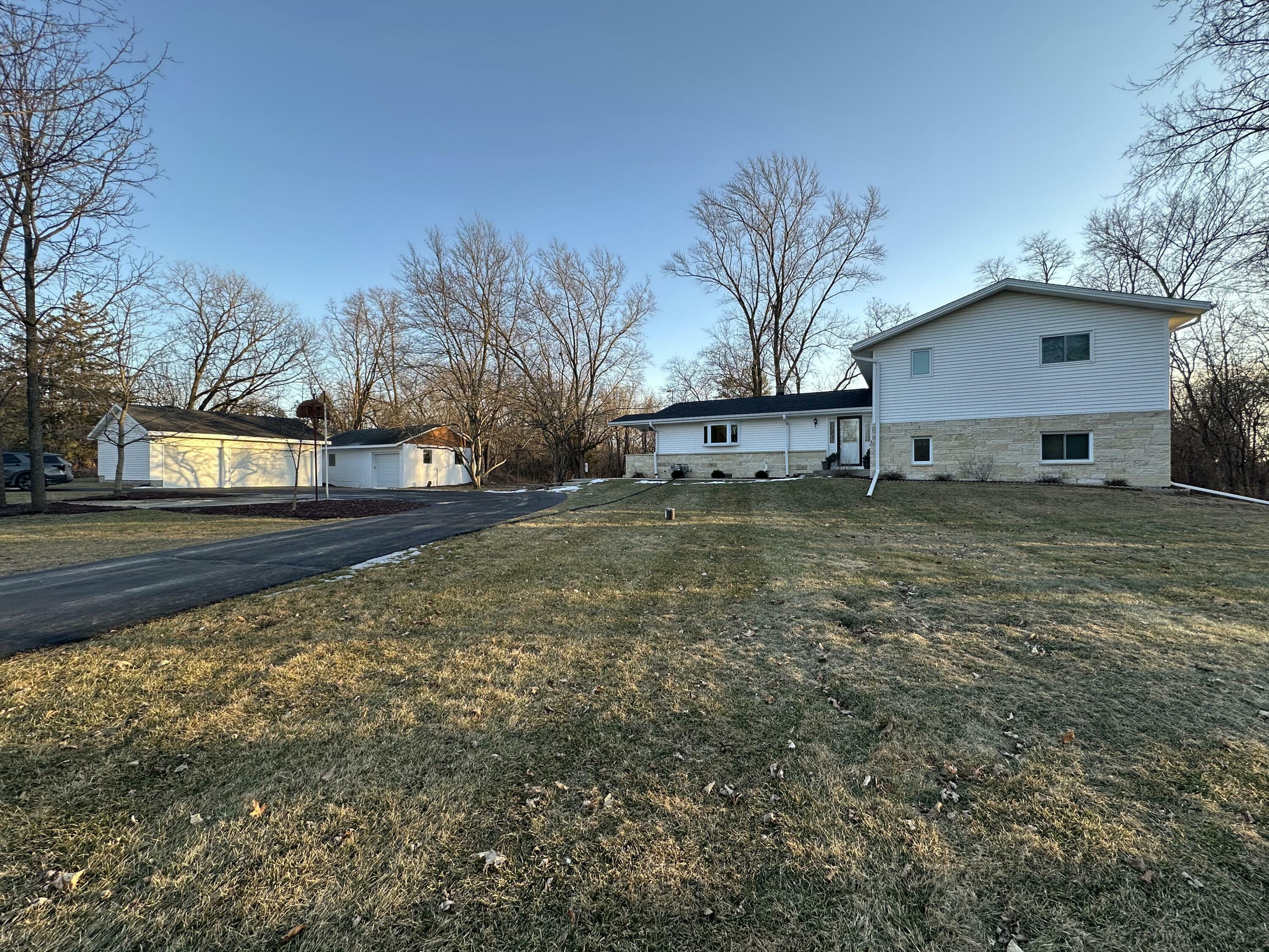 Property Photo: S51w30573 Walnut St WI 53149