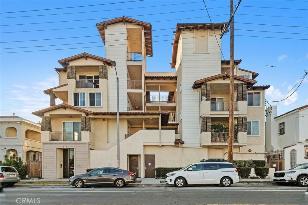 Property Photo:  815 S Grand Avenue 9  CA 90731 