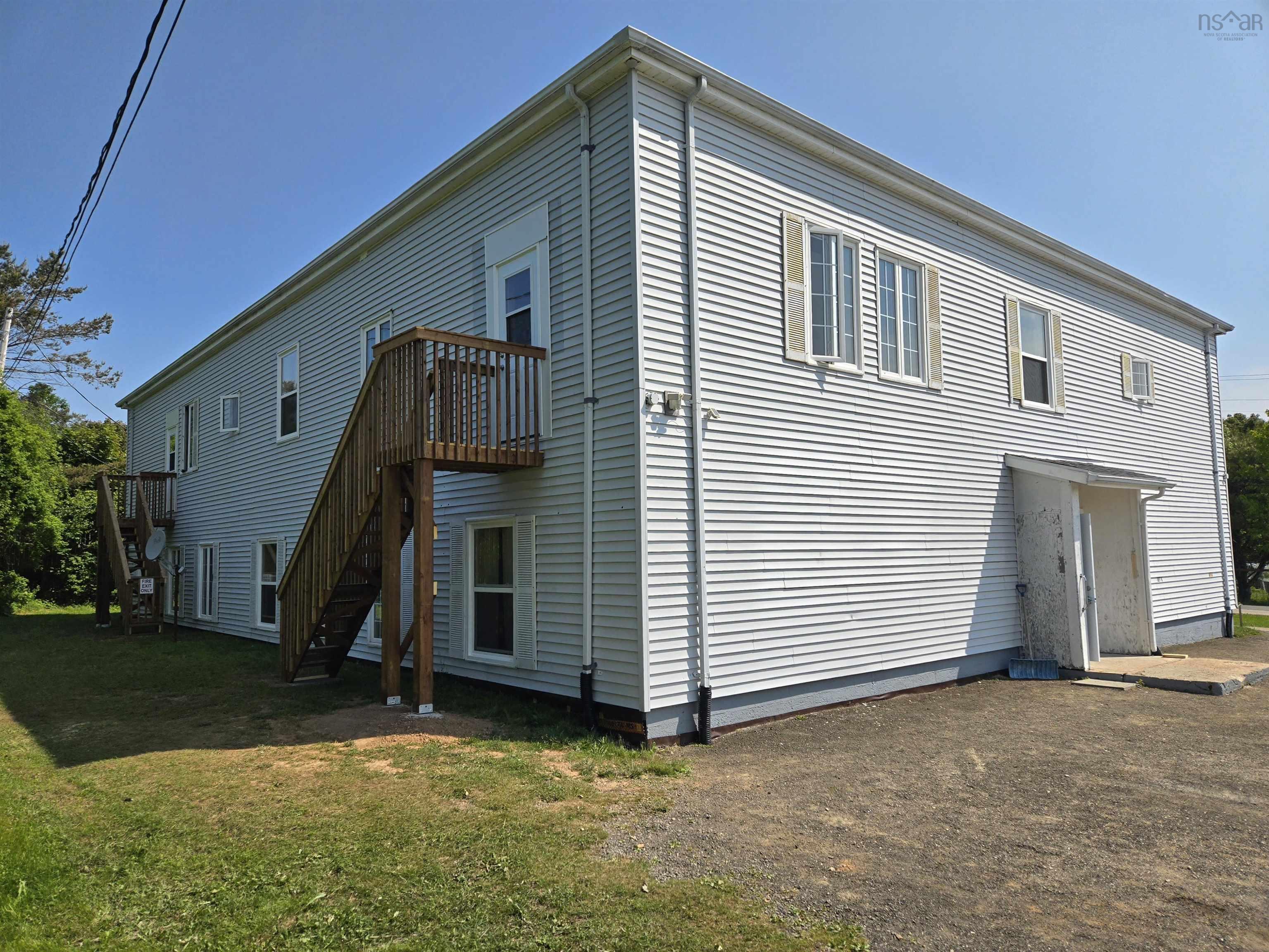 Property Photo: 127-140-142-144 Third Avenue NS B0V 1A0