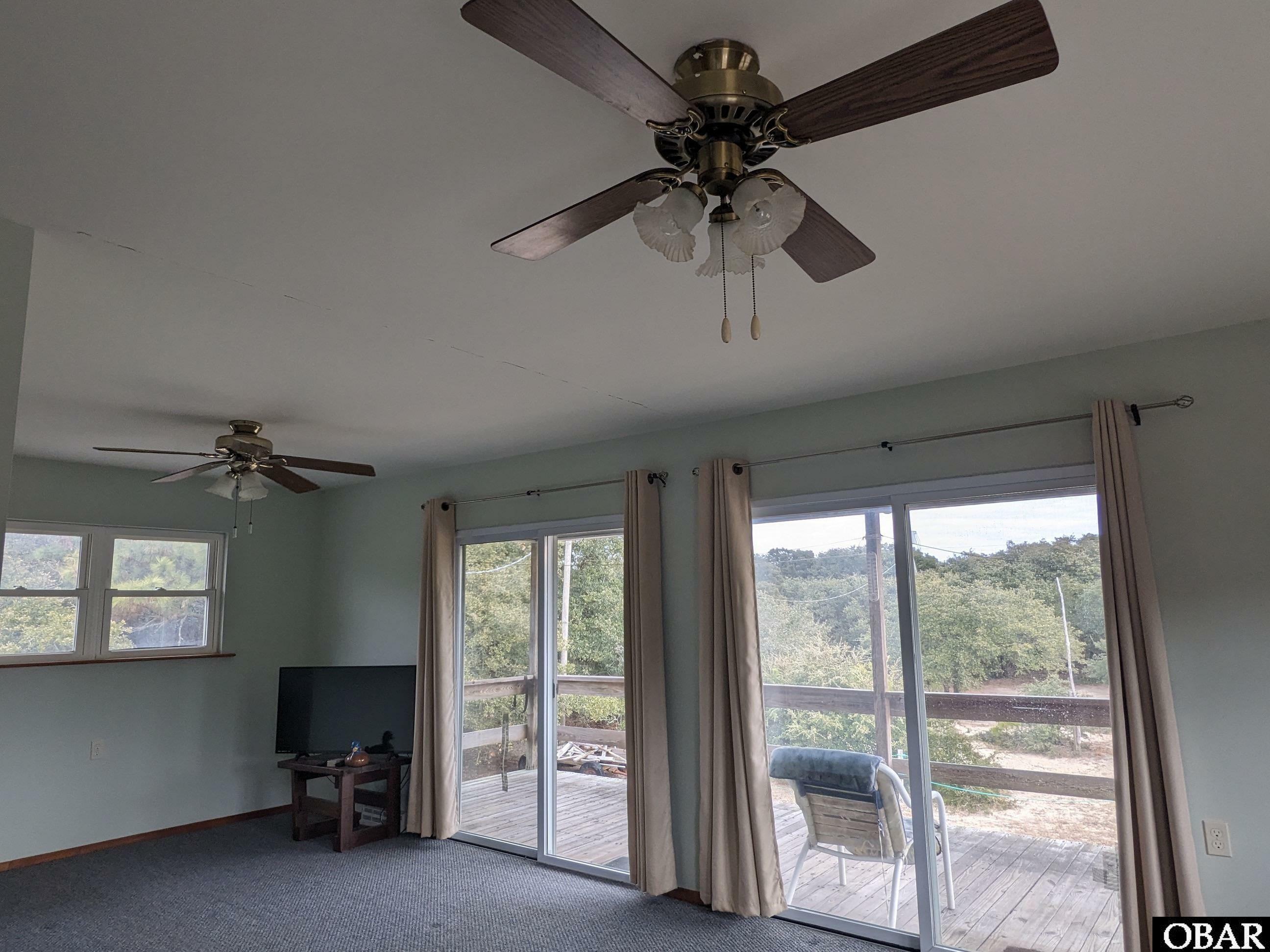 Property Photo: 2006 Ocean Pearl Road NC 27927