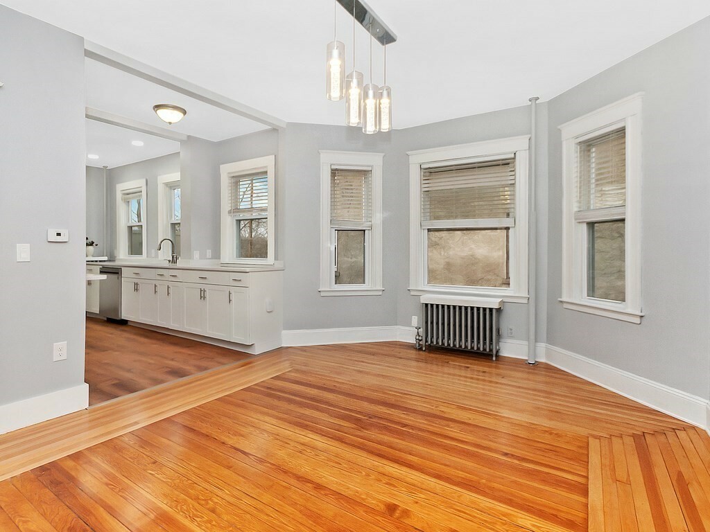 Property Photo:  81-83 Union St 1  MA 02472 