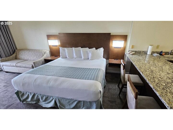 Property Photo: 88416 1st Ave 101 OR 97439