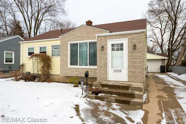 Property Photo:  23066 Ithaca Street  MI 48237 