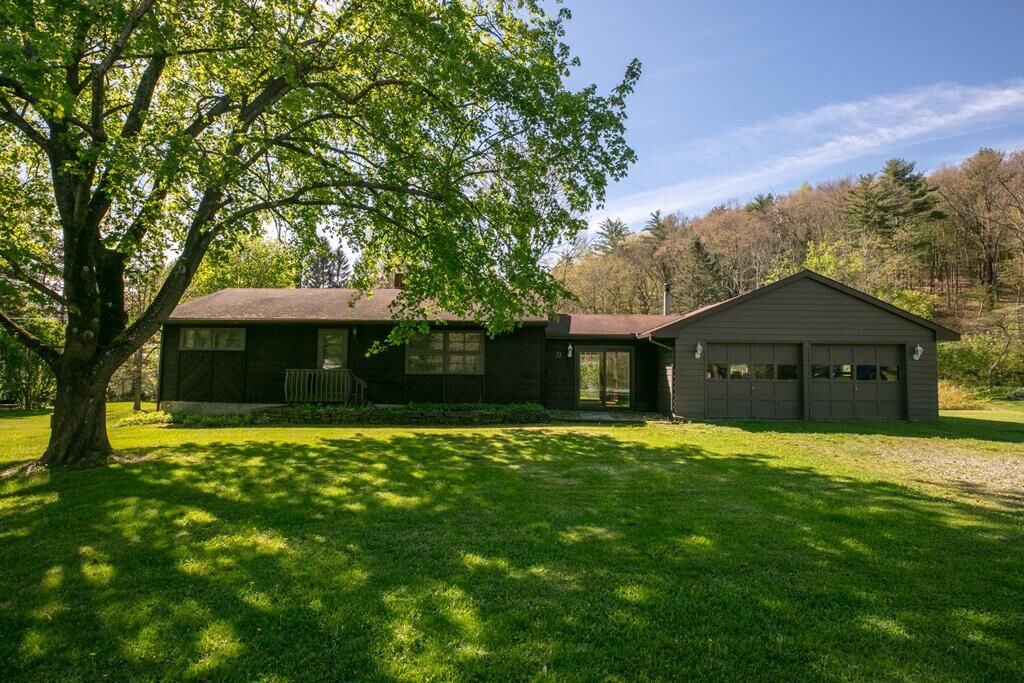 Property Photo:  13 Hickory Grove Road  NY 14845 
