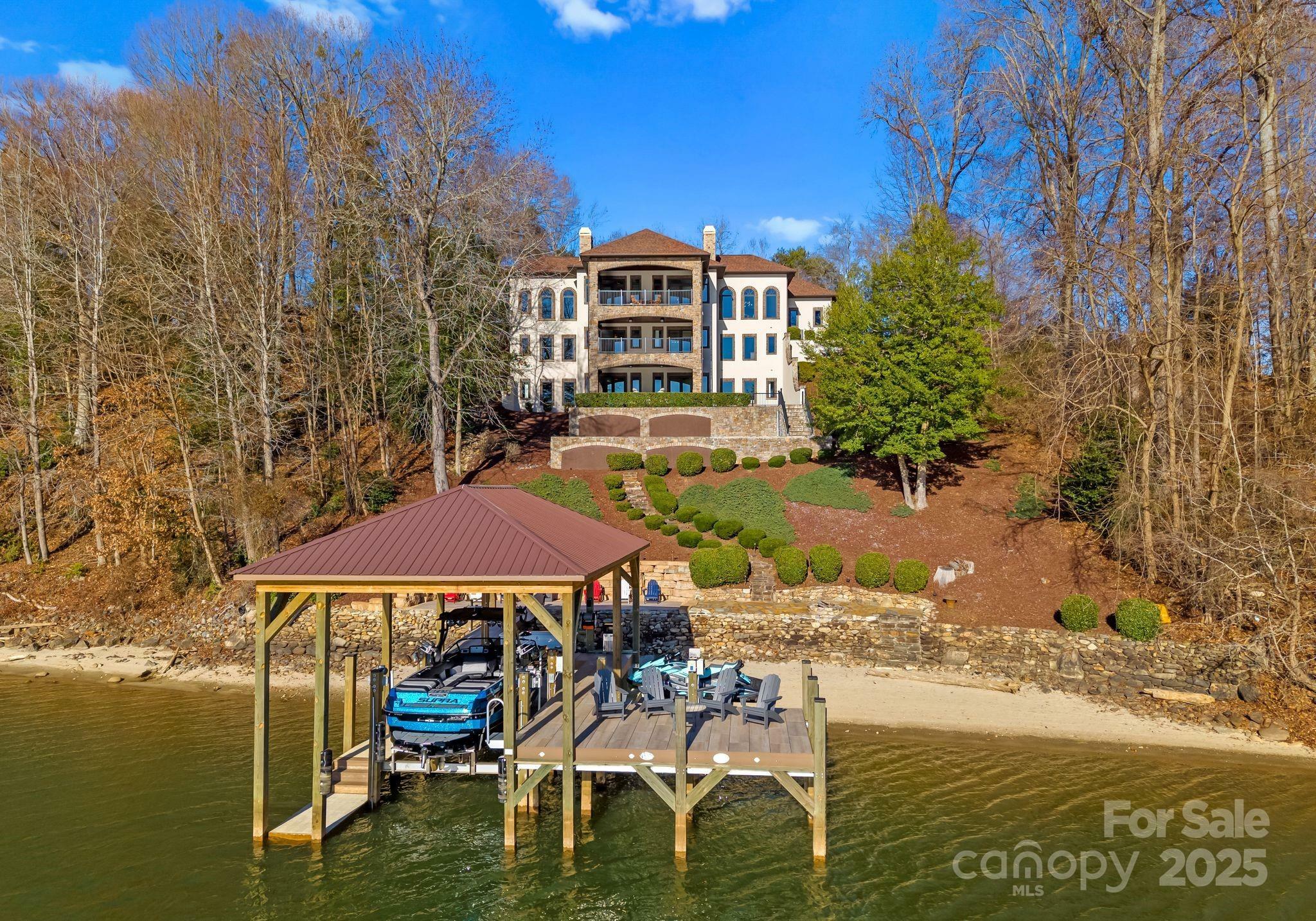 Property Photo:  296 Windemere Isle Road  NC 28677 