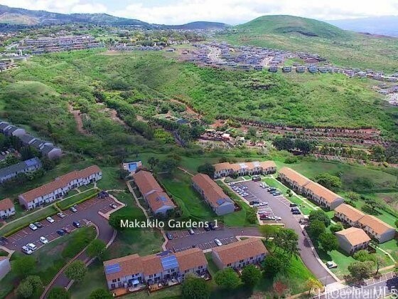 Property Photo: 92-739 Makakilo Drive 21 HI 96707