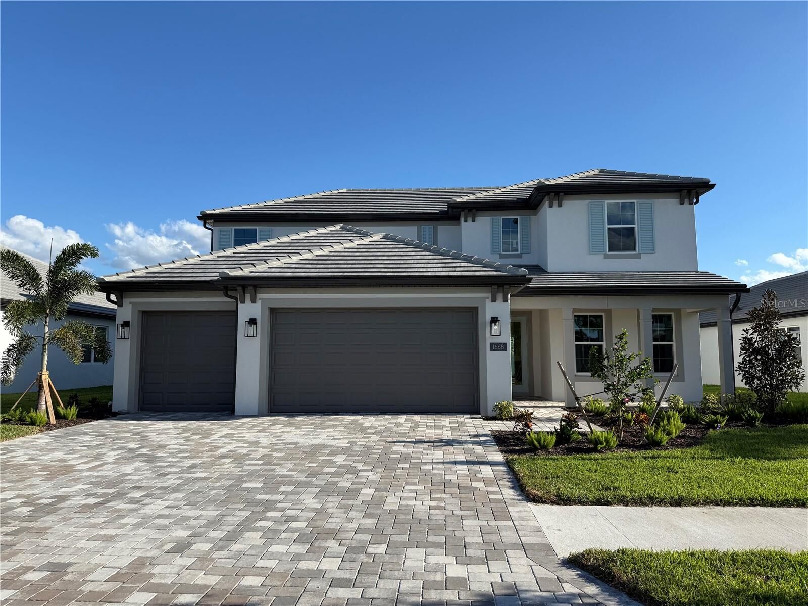 Property Photo:  1668 Lugano Circle  FL 34275 