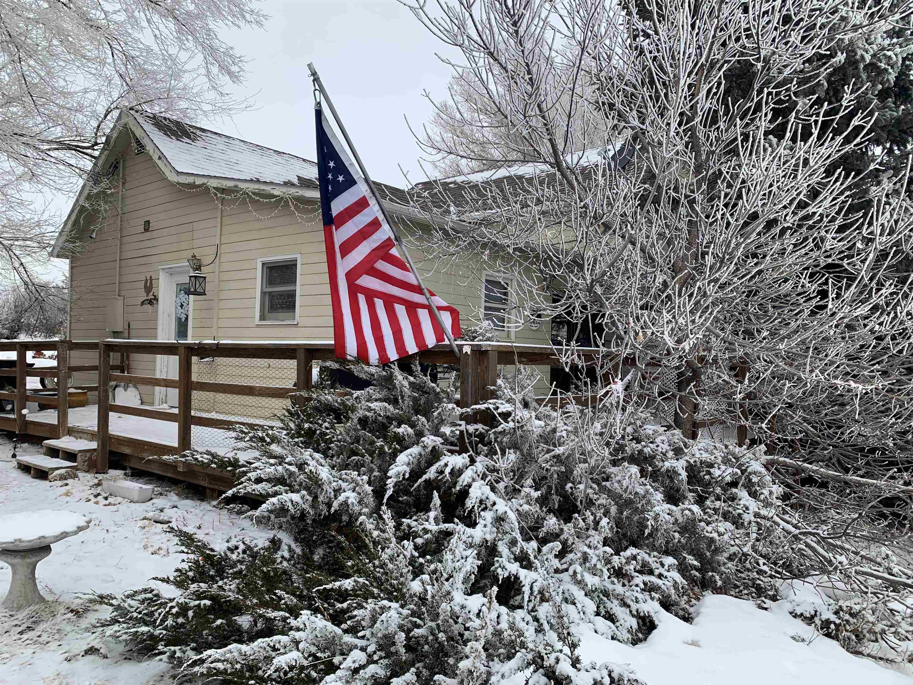 Property Photo:  515 S Rainbow Road  SD 57783 