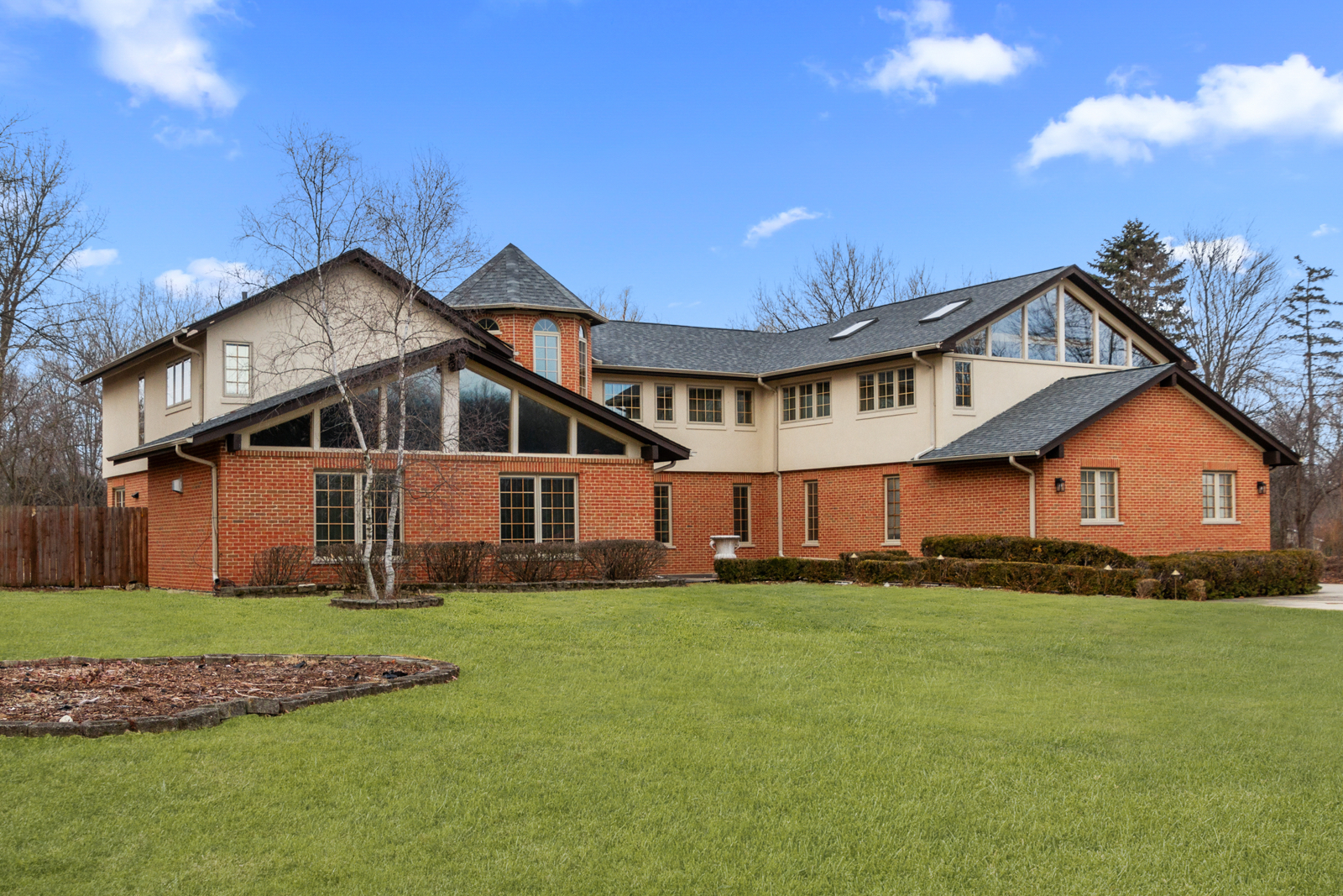 Property Photo:  21266 N Grove Drive  IL 60047 