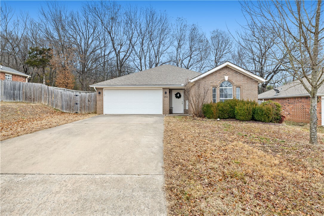 Property Photo:  1252 S China Berry Lane  AR 72704 