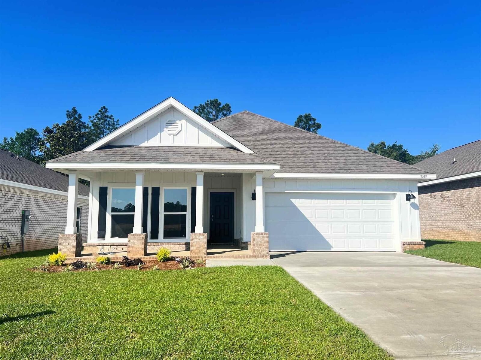Property Photo:  3095 Silver Maple Dr  FL 32533 