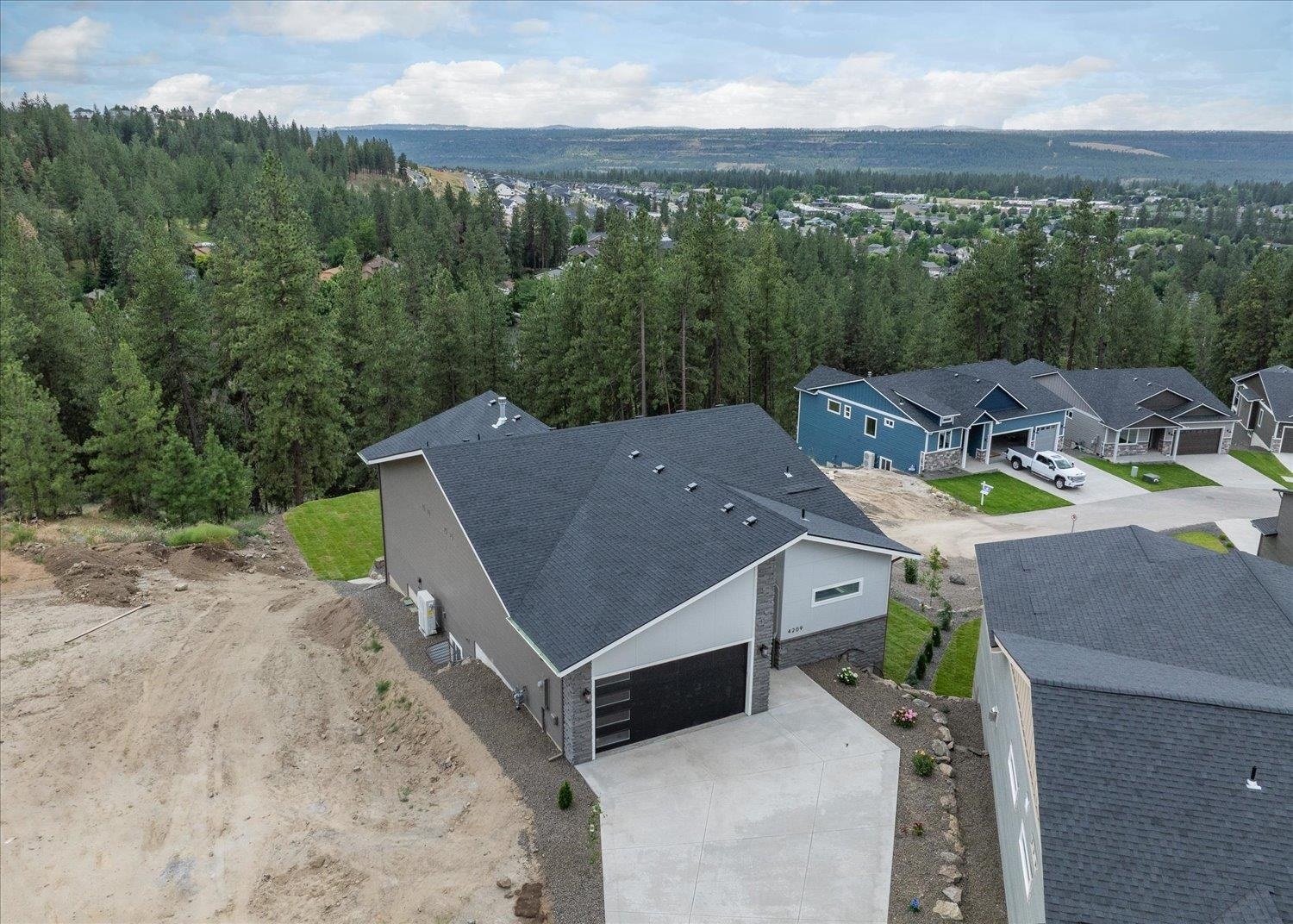 Property Photo: 4209 W Bush Dr WA 99208