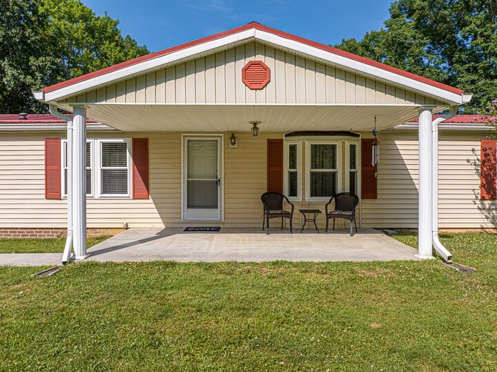 Property Photo: 303 Offset Rd. TN 37620