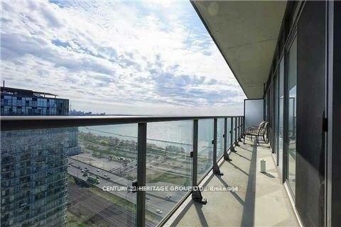 Property Photo: 105 The Queensway Avenue 2201 ON M6S 5B5