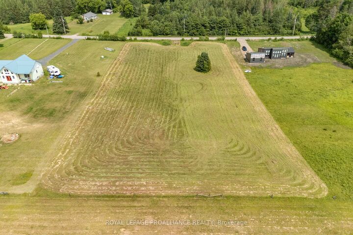 Property Photo:  1226 Gull Lake Road  ON K0H 1B0 