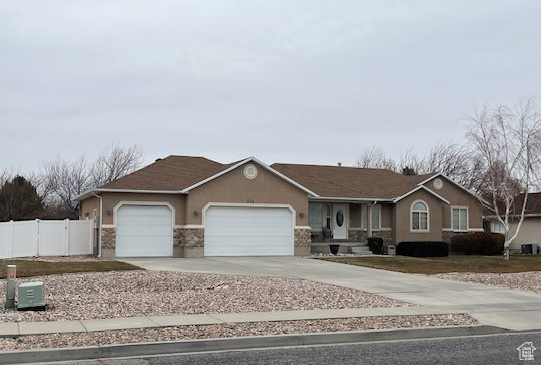 Property Photo: 334 S Lariat Way UT 84029