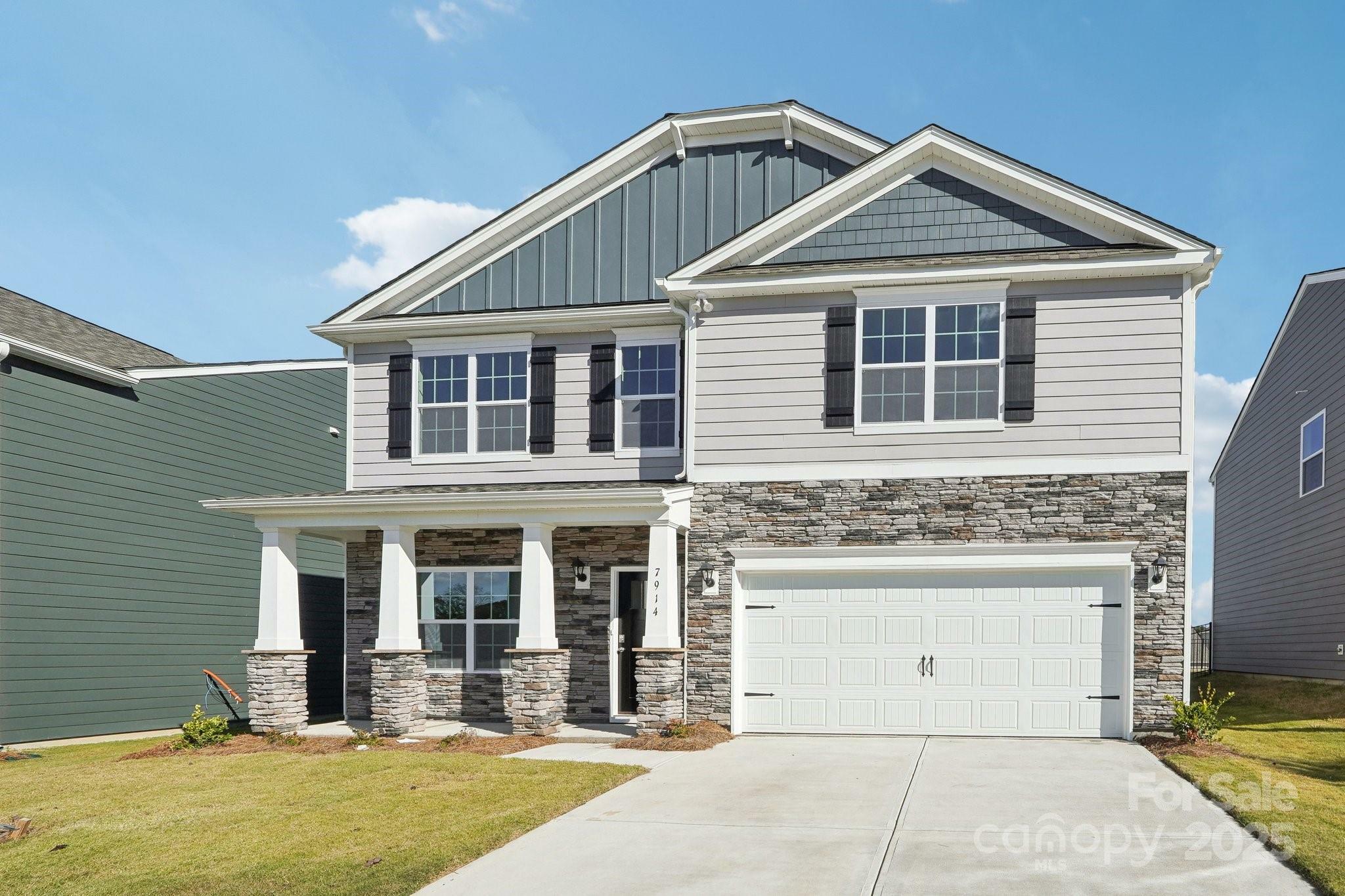 Property Photo: 2323 Riggs Road NC 28673