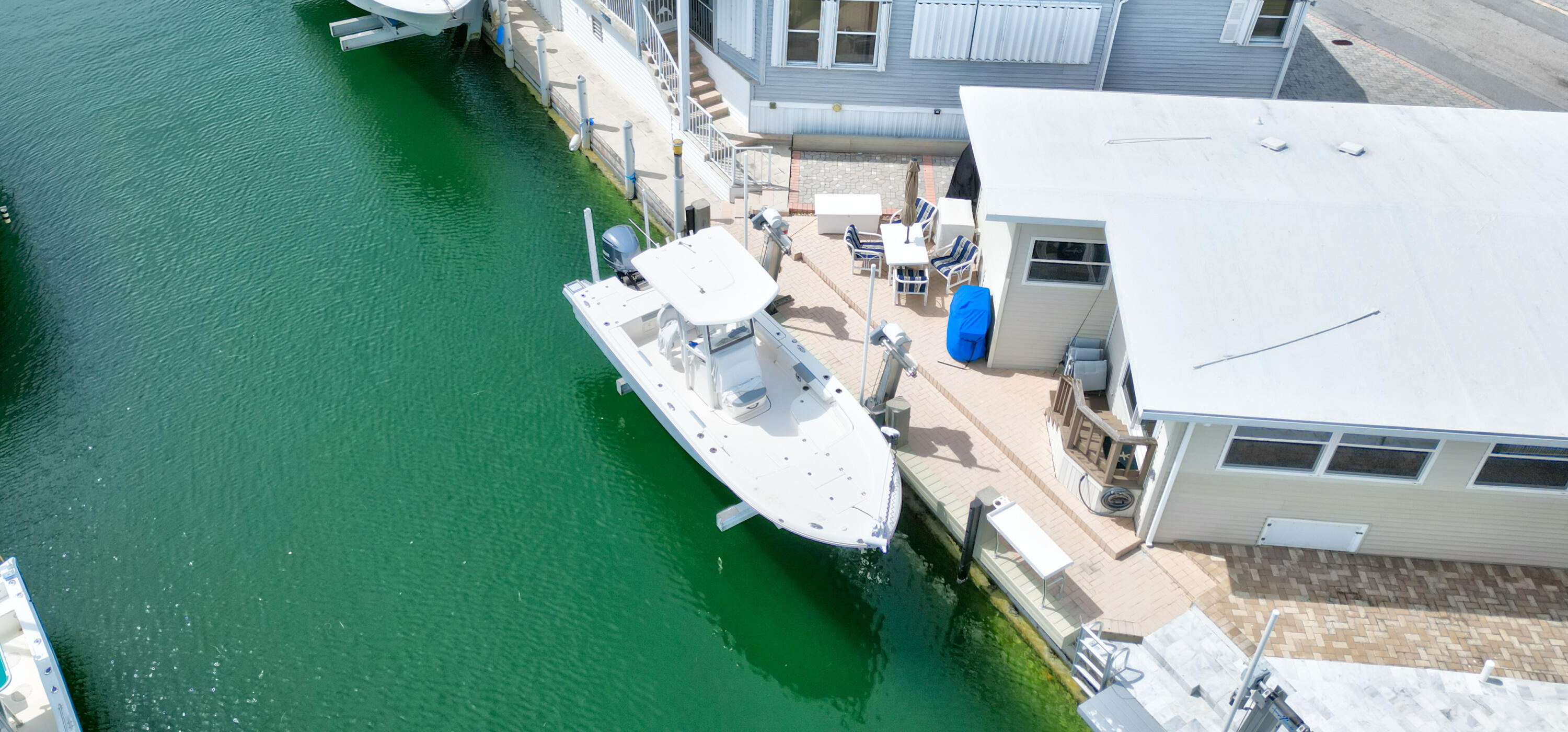 Property Photo: 65821 Overseas Highway 75 FL 33001