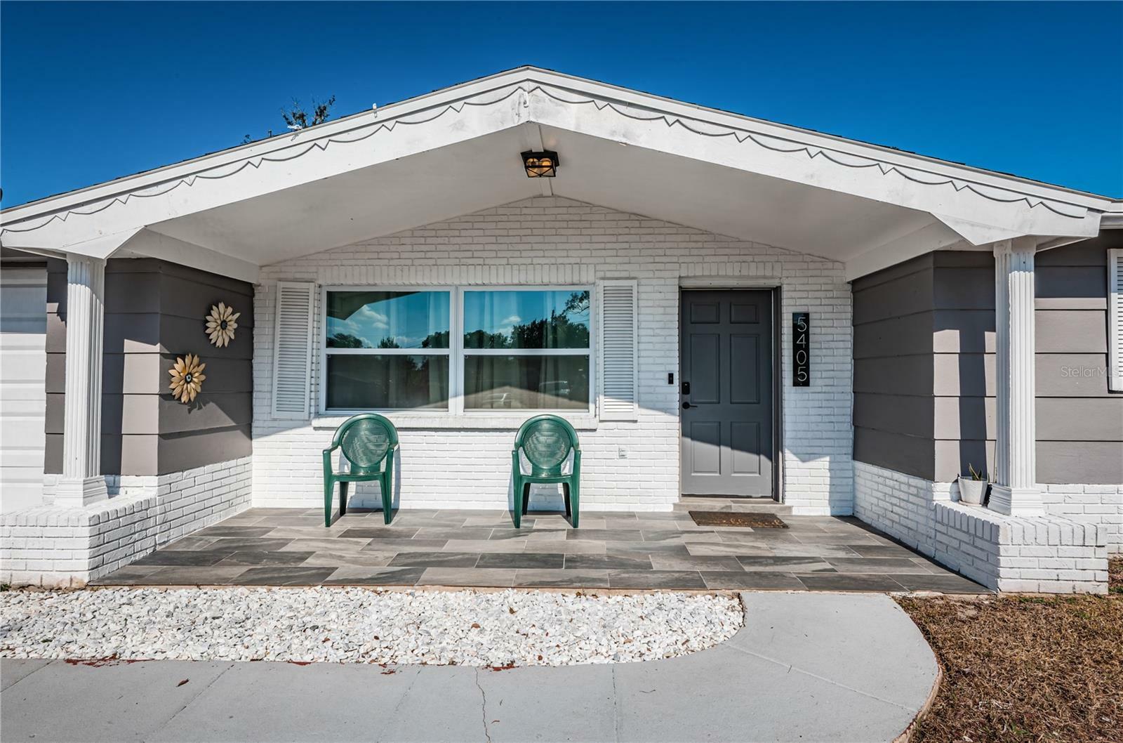 Property Photo: 5405 Golden Nugget Drive FL 34690